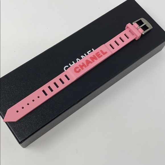 Chanel bracelet - Picture 3 of 11